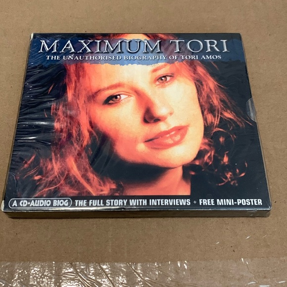 New Sealed Tori Amos Unauthorized Biography CD - Picture 1 of 3